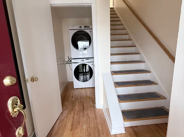 2714 166th St Floor 2, Flushing, NY 11358