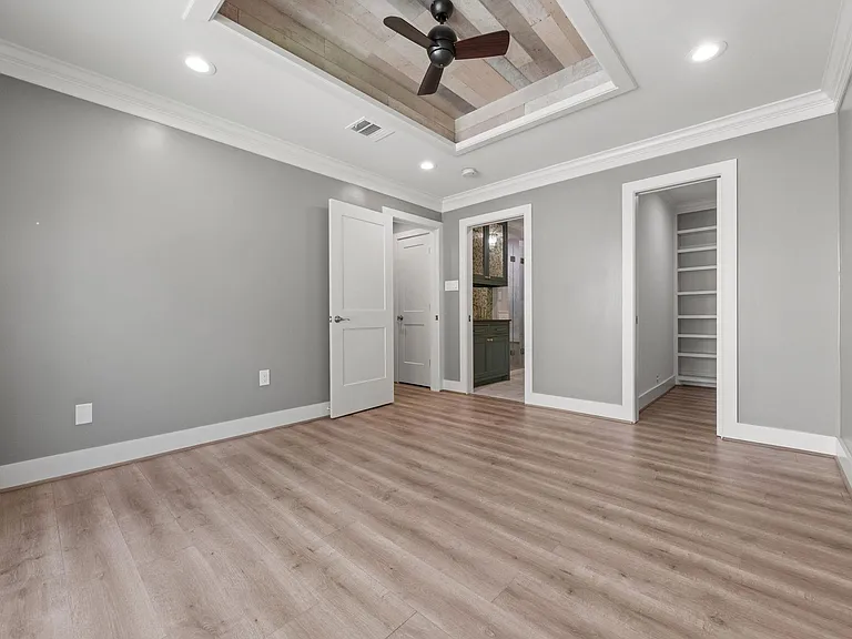 10257 Bridgeland Ln — Photo 11