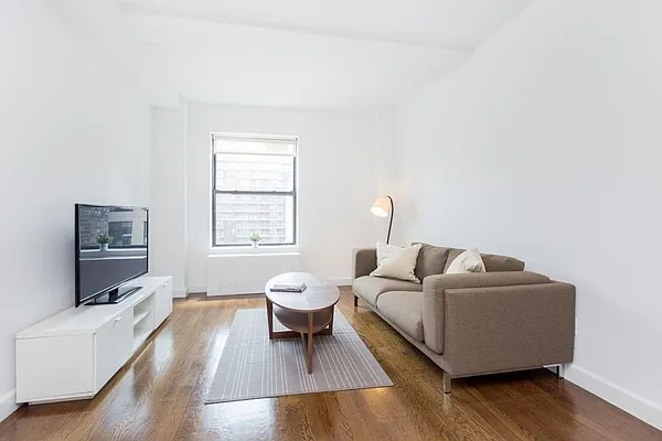 Rented by Bridgeline Property Management, LLC | media 14