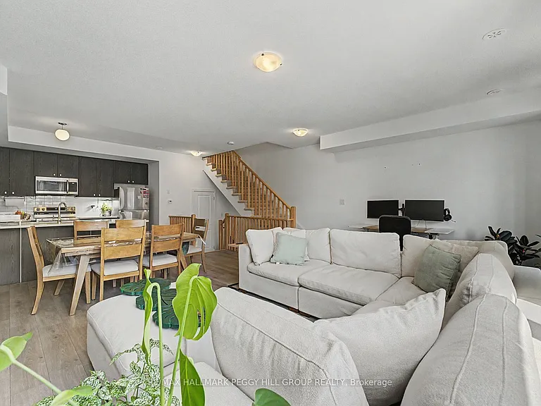 30 Red Maple Ln — Photo 6