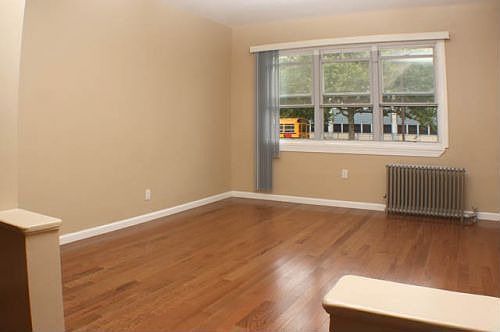 2nd image of 9518 Avenue K