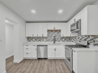 2121 N 28th Pl, Phoenix, AZ 85008