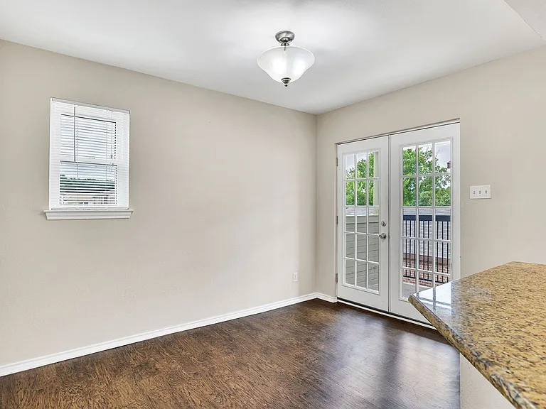 5033 Winder Ct — Photo 11