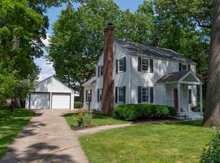 324 Bercliff Dr, South Bend, IN 46615