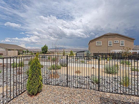 4th image of 1310 Harness Ct
