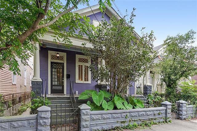 1st image of 529 Bouny St