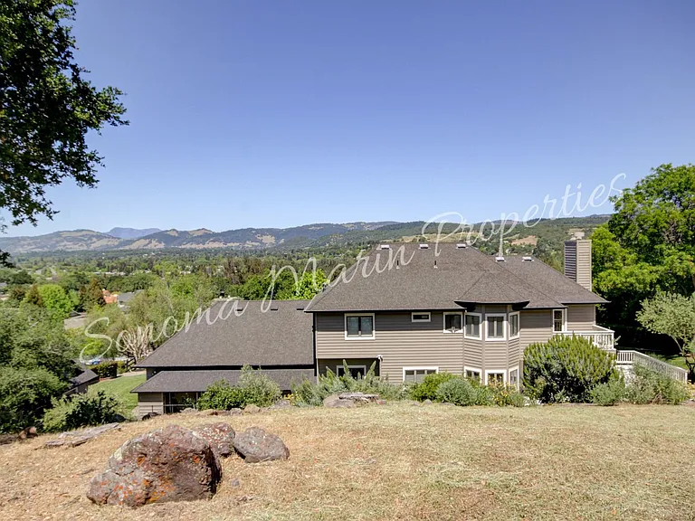 4626 Bennett View Dr — Photo 45