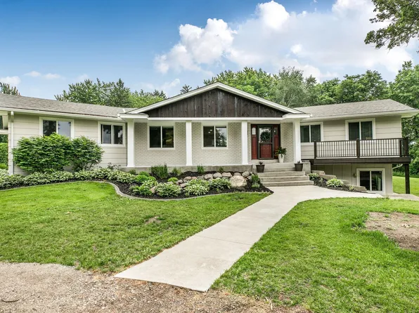 16807 206th Cir, Hutchinson, MN 55350