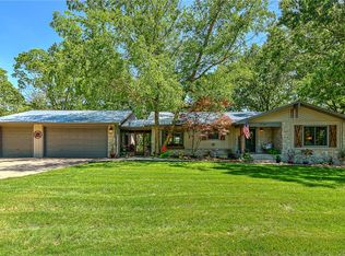 10546 Napa Rd, Rogers, AR 72756