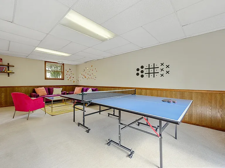 321 Rosehaven Dr — Photo 20