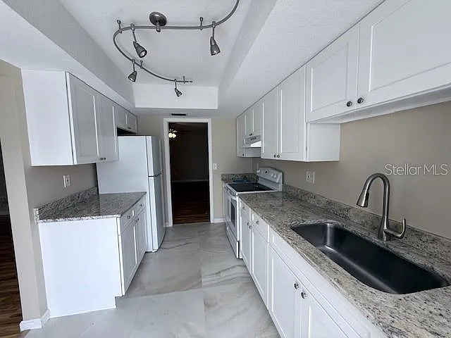 6264 Green View Cir #112 — Photo 14