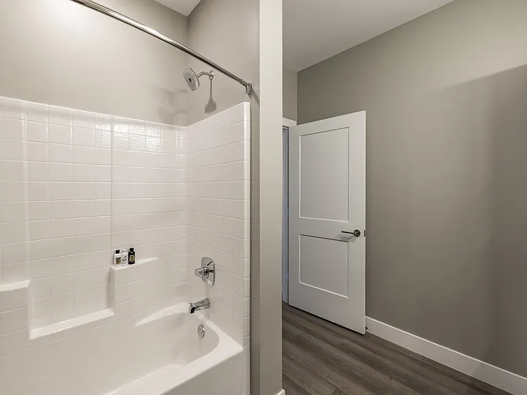1145 Nichols Rd — Photo 32