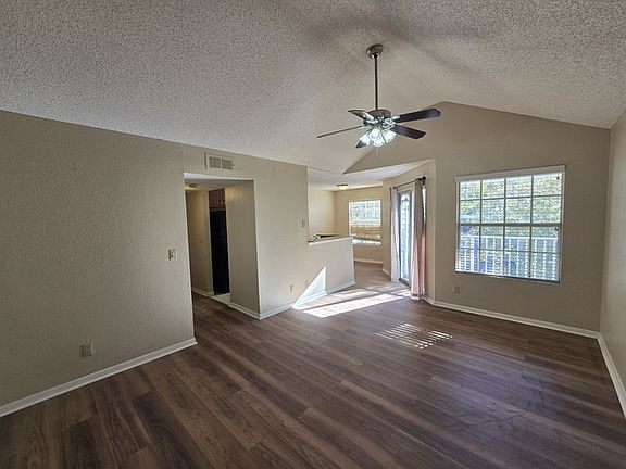 5th image of 11582 Westwood Blvd APT 1436
