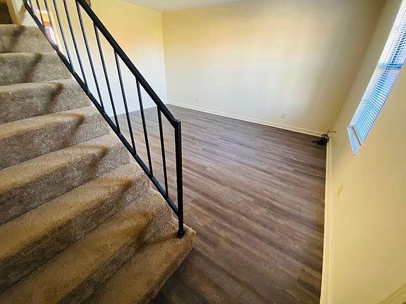 4th image of 284 Northridge Dr APT 2