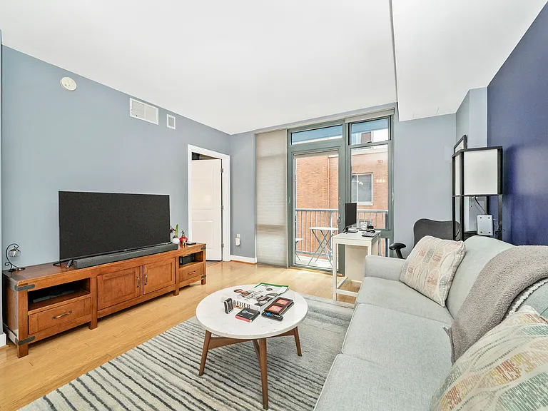 1117 10th St NW #1009 — Photo 16
