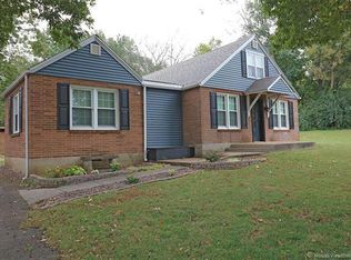 904 Vernon Ave, Farmington, MO 63640