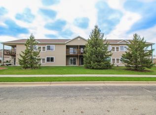615 Reena Ave APT 3, Fort Atkinson, WI 53538
