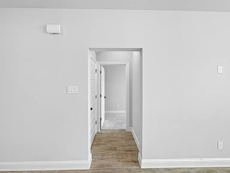 9525 Thorncrown Ln — Photo 16