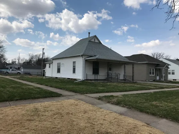 4001 Touzalin Ave, Lincoln, NE 68507
