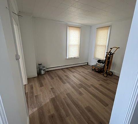 4th image of 1226 Brandywine St