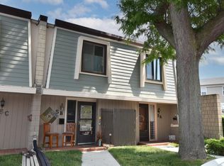 3333 5th Ave UNIT 5B, South Milwaukee, WI 53172