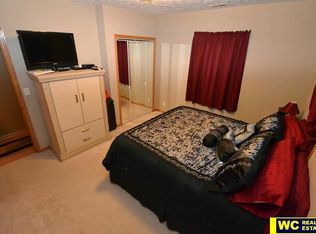 110 N 6th St, Arlington, NE 68002
