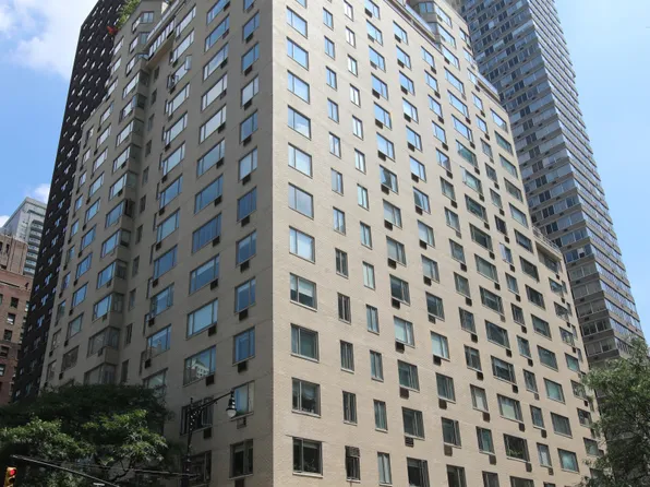 411 East 53rd Street image 1 of 1