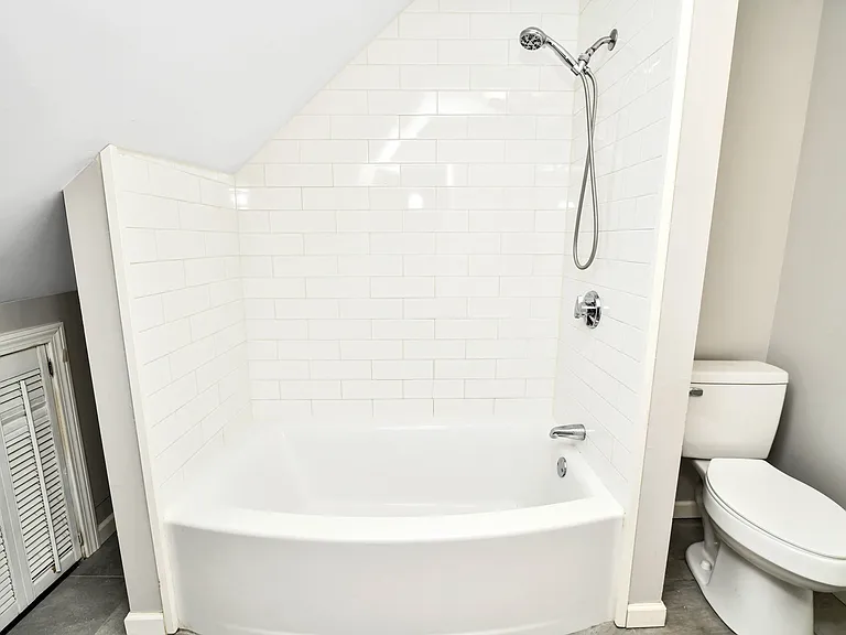 37 Wilbur St #2 — Photo 2