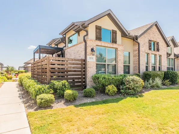 1634 Dewberry Ln, Garland, TX 75042
