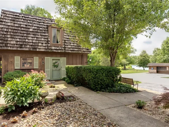 200 Granger Rd Unit 7, Medina, OH 44256