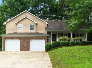412 Streamview Ln, Stockbridge, GA 30281