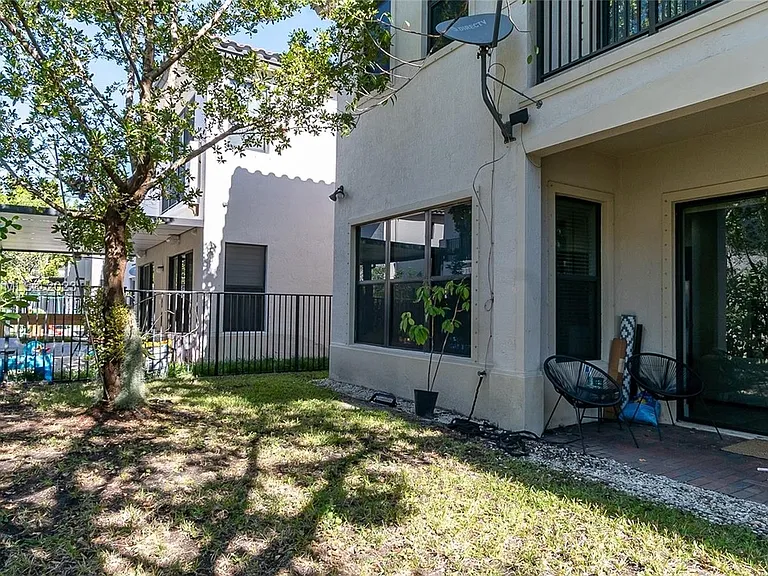 9794 W 34th Ct — Photo 24
