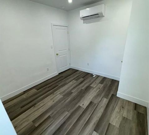 4th image of 1103 N 41st St APT 3