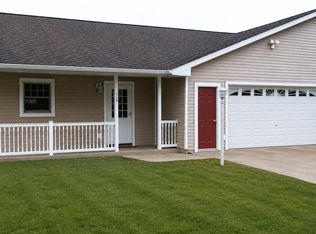 526 28th Ave N UNIT 1, Menomonie, WI 54751