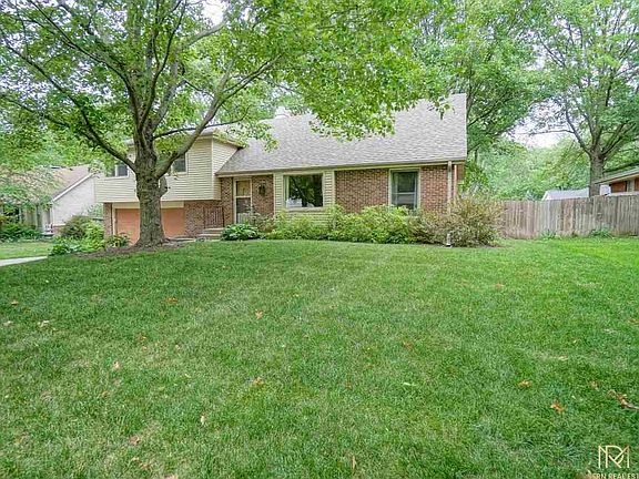 2nd image of 510 Teakwood Dr