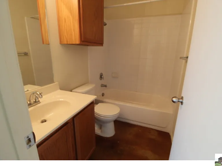 2923 Starlight Dr #B — Photo 33