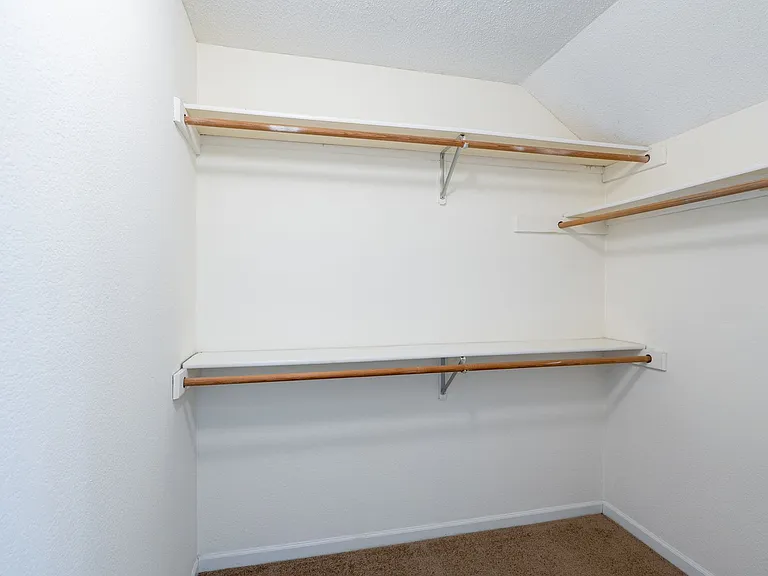 4401-4403 Cheryl Ct. — Photo 32