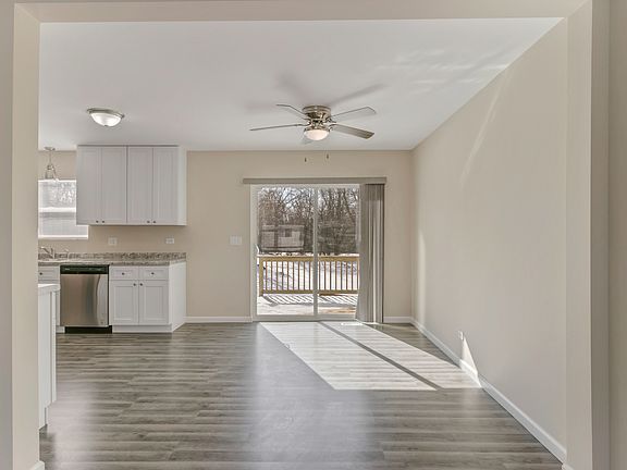 5th image of 26377 W Blackhawk Ave