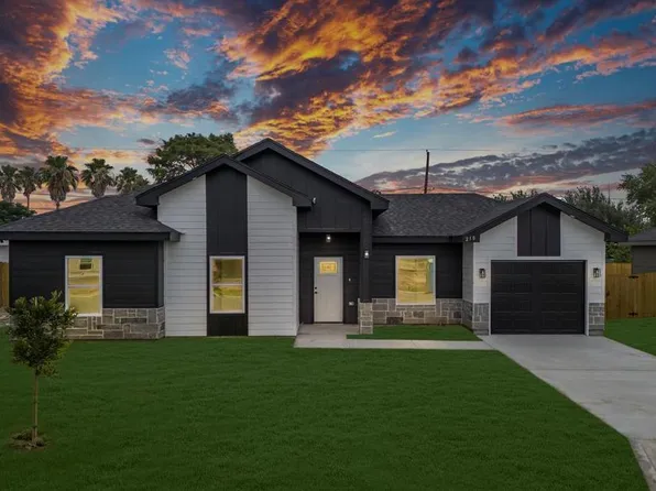 1401 W Drift St, La Feria, TX 78559