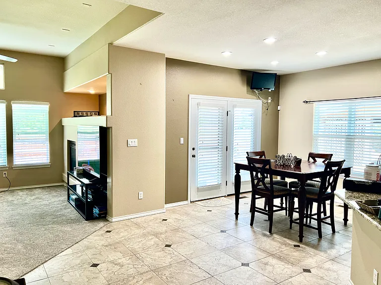 12234 Angelina Dr — Photo 18