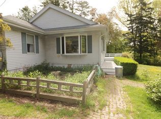 131 Arnolda Round Rd, Charlestown, RI 02813