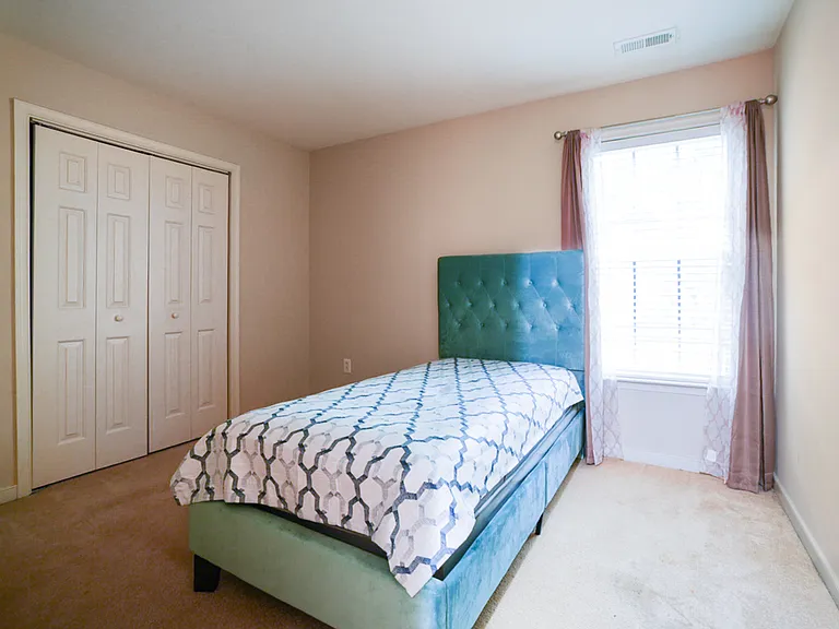 2231 Rose Family Dr — Photo 22