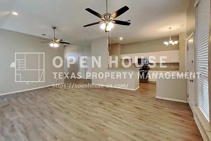 511 Brazos St — Photo 5