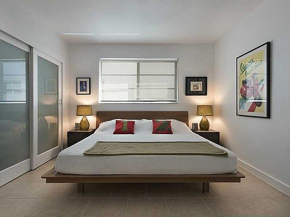 3rd image of 1341 15th St APT 103