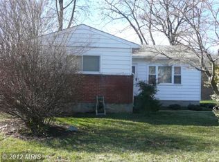 5922 Moorehead Rd, Catonsville, MD 21228