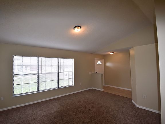 2nd image of 931 Caspian Ct