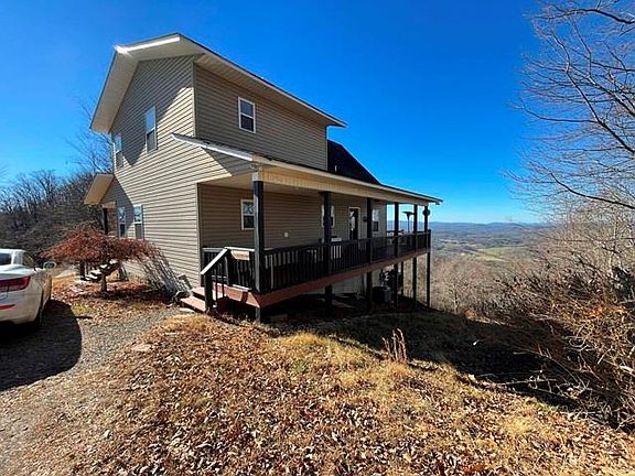 2nd image of 31 Grant Dr