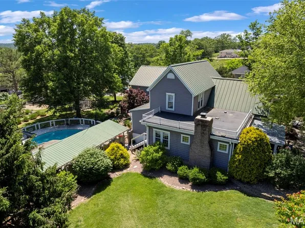 302 Graham St, Marble Hill, MO 63764