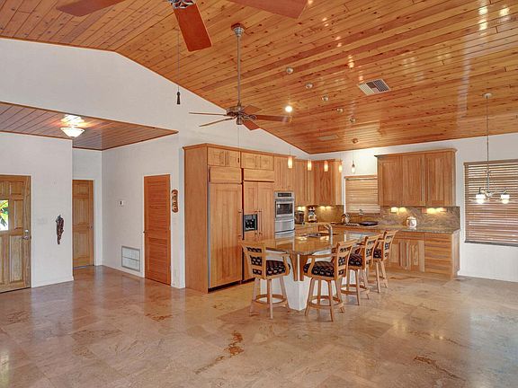 2nd image of 22865 Redfish Ln