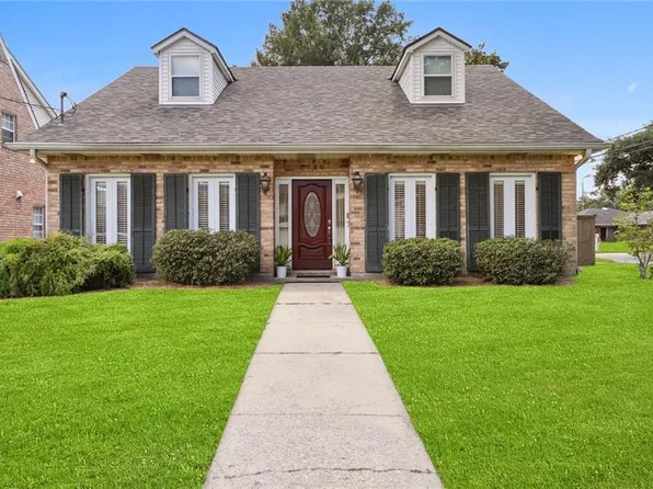 8820 N Rosecrest Ln, New Orleans, LA 70123